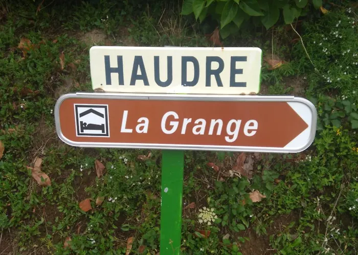 La Grange * Saint-Calais-du-Desert