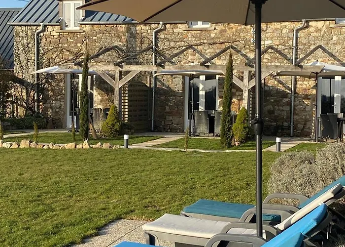 בית נופש La Grange Saint-Calais-du-Desert